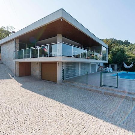 Lovelystay - Casa Guimas Penafiel Εξωτερικό φωτογραφία