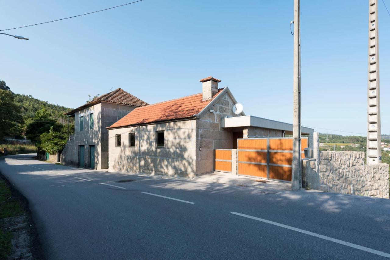 Lovelystay - Casa Guimas Penafiel Εξωτερικό φωτογραφία